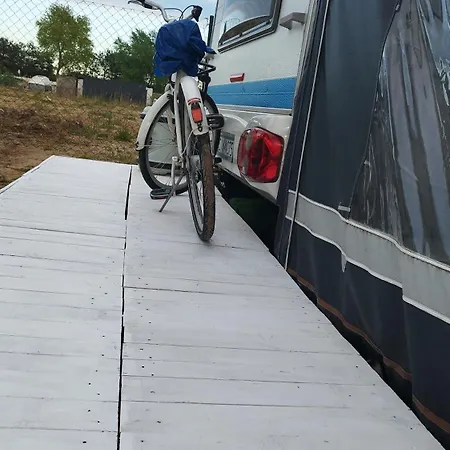 Campsite Jasta - Przyczepa Do Wynajecia - 5 Minut Od Zatoki, Na Dradze, Flowcamp
